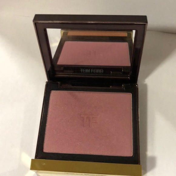 tom ford cheek color gratuitous